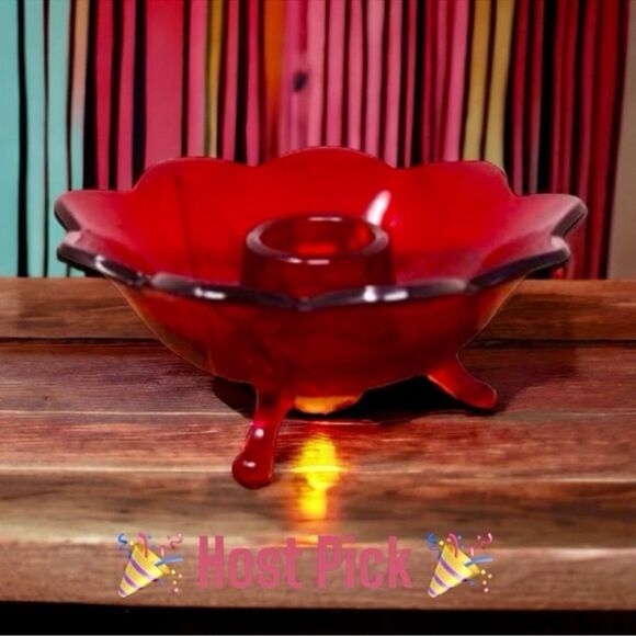 🍠Fenton Vintage Ruby Red Floral 3 Footed Candle Holder 🎉HOST PICK 🎉 - Picture 8 of 16